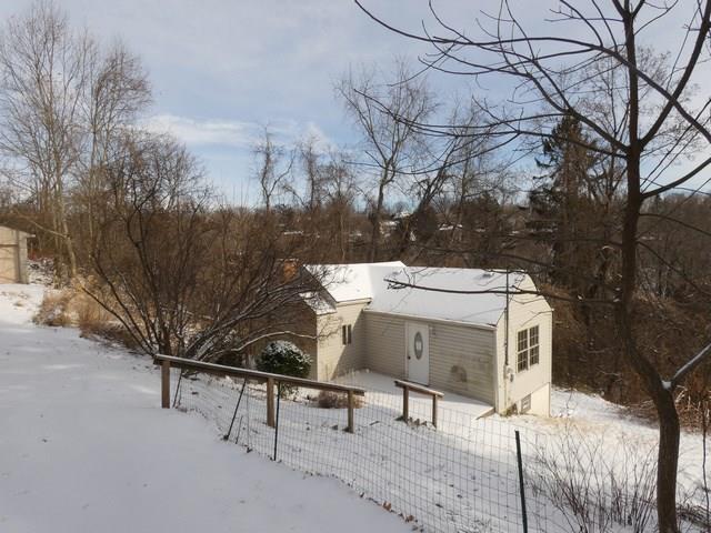 844 Hamil Road Verona, PA 15147 - Photo 2 of 16 Gallery Image 2