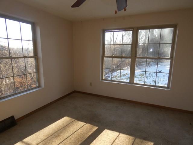 844 Hamil Road Verona, PA 15147 - Photo 11 of 16 Gallery Image 11