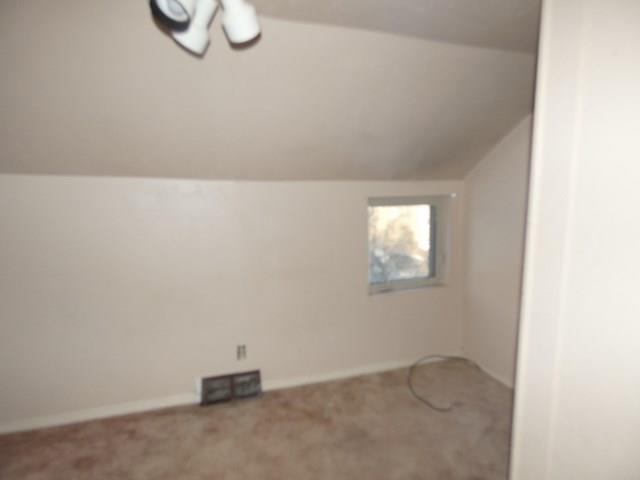 844 Hamil Road Verona, PA 15147 - Photo 5 of 16 Gallery Image 5