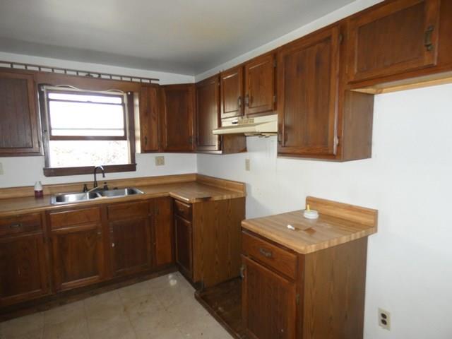 844 Hamil Road Verona, PA 15147 - Photo 7 of 16 Gallery Image 7