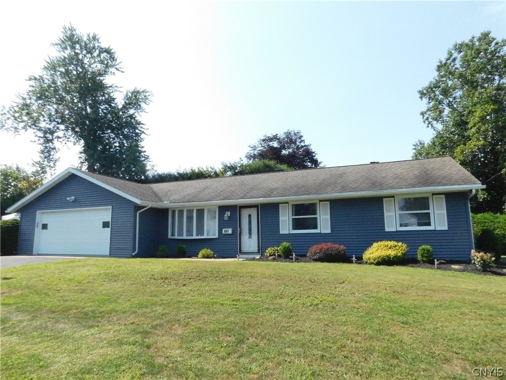 601 West Oak Street Rome, NY 13440 - Photo 1 of 1 WELCOME HOME