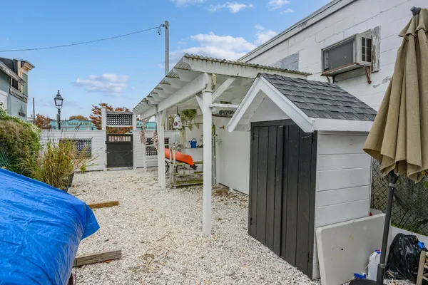 $199,000 | 218 Onset Avenue, Onset, MA 02558