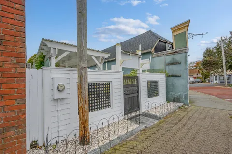 $199,000 | 218 Onset Avenue, Onset, MA 02558