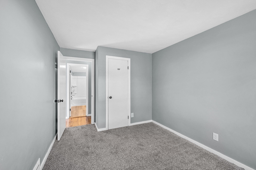 83 Gilbert Avenue Springfield, MA 01119 - Photo 21 of 42