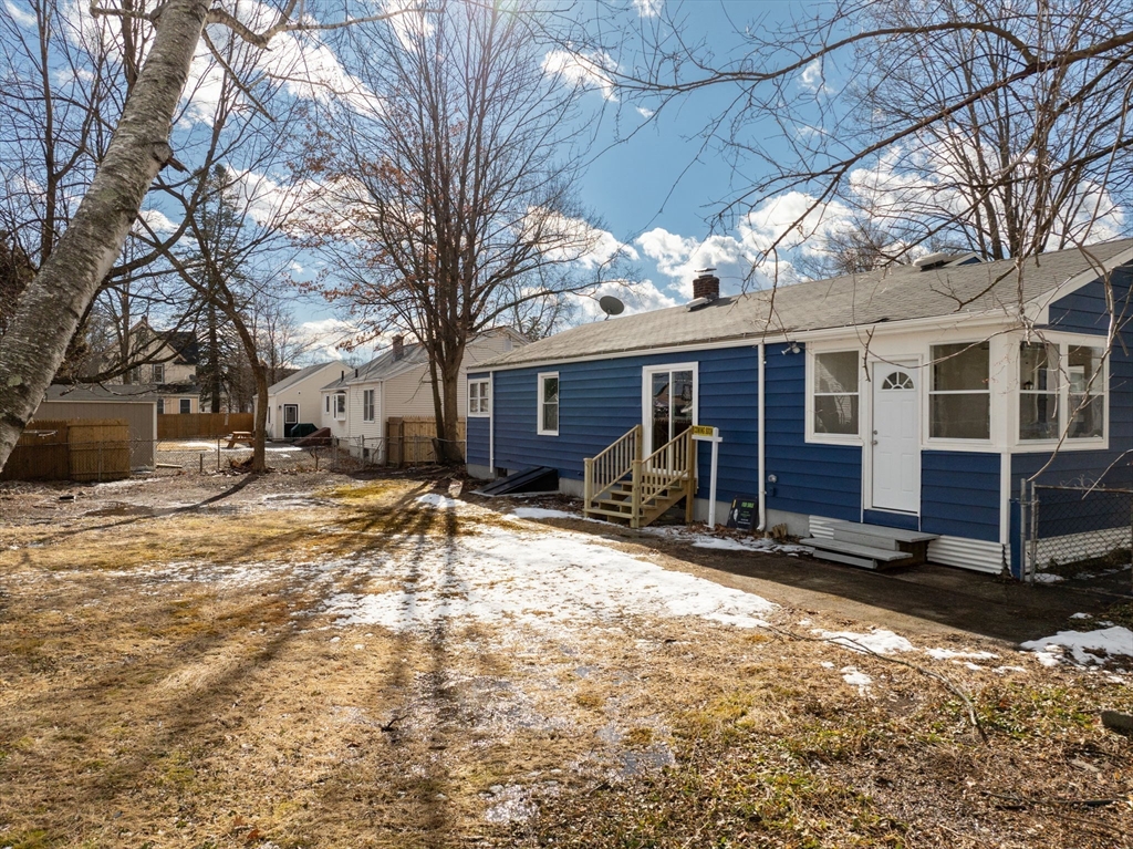 83 Gilbert Avenue Springfield, MA 01119 - Photo 40 of 42