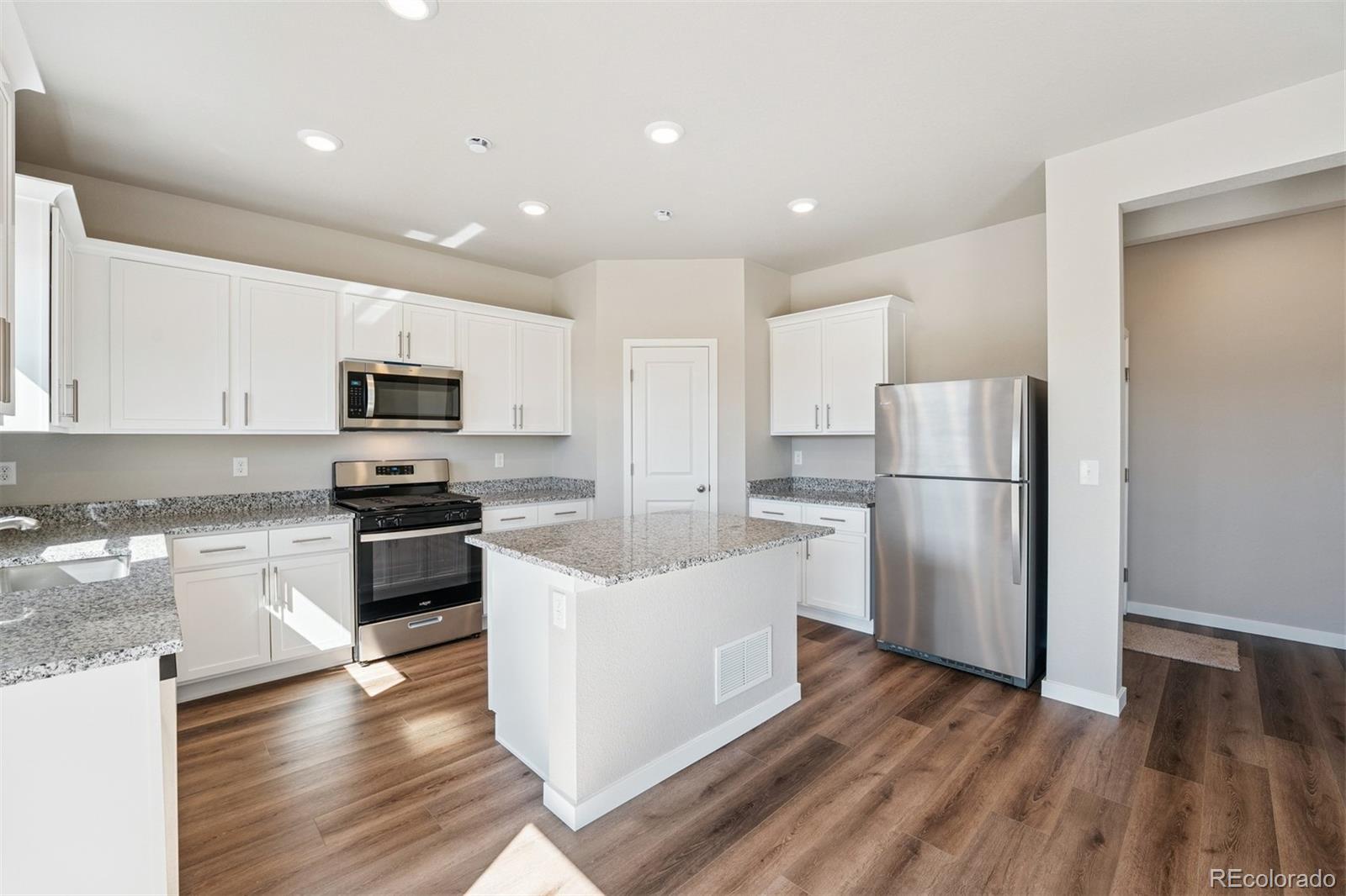 2145 Alyssa Street Fort Lupton, CO 80621 - Photo 5 of 41