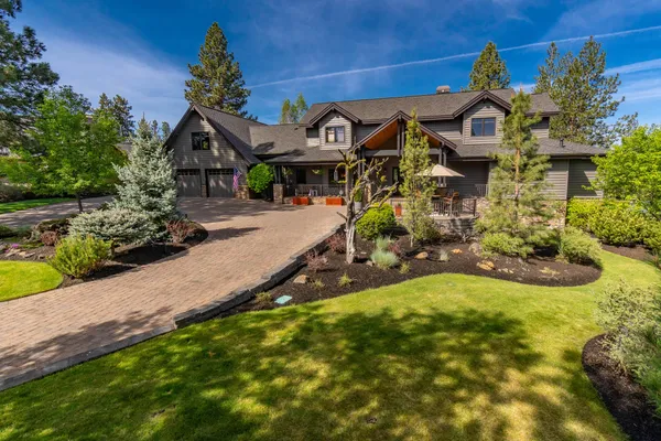 $1,989,999 | 20112 Star Fire Ridge Court, Bend, OR 97702
