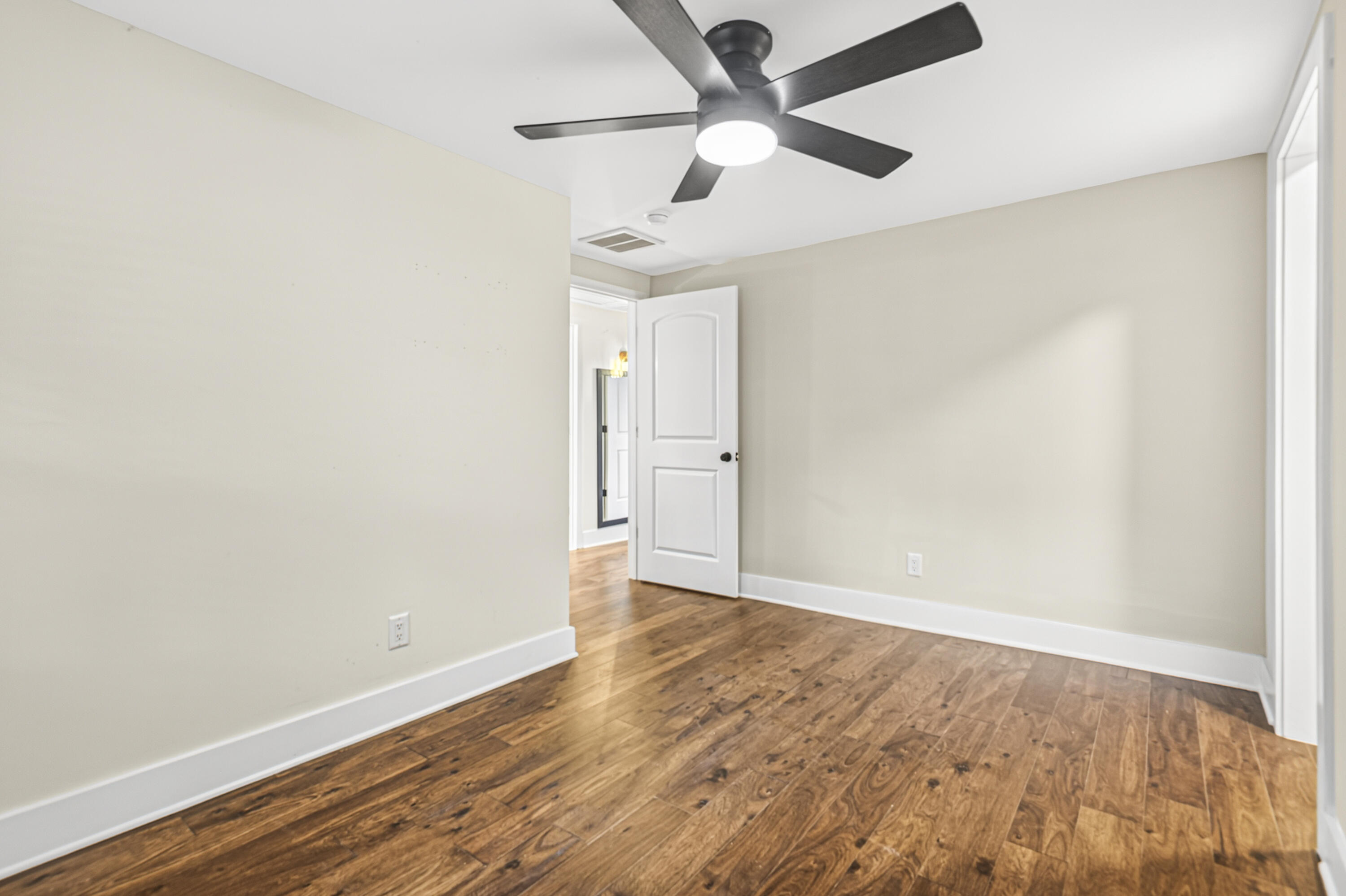 1126 Berkeley Street Hanahan, SC 29410 - Photo 24 of 39 _DSC7987