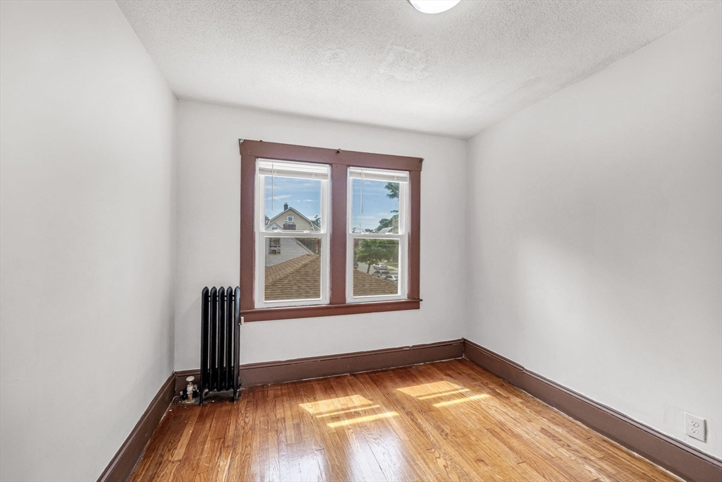 29 Appleton Street, Unit 2 Springfield, MA 01108 - Photo 11 of 35