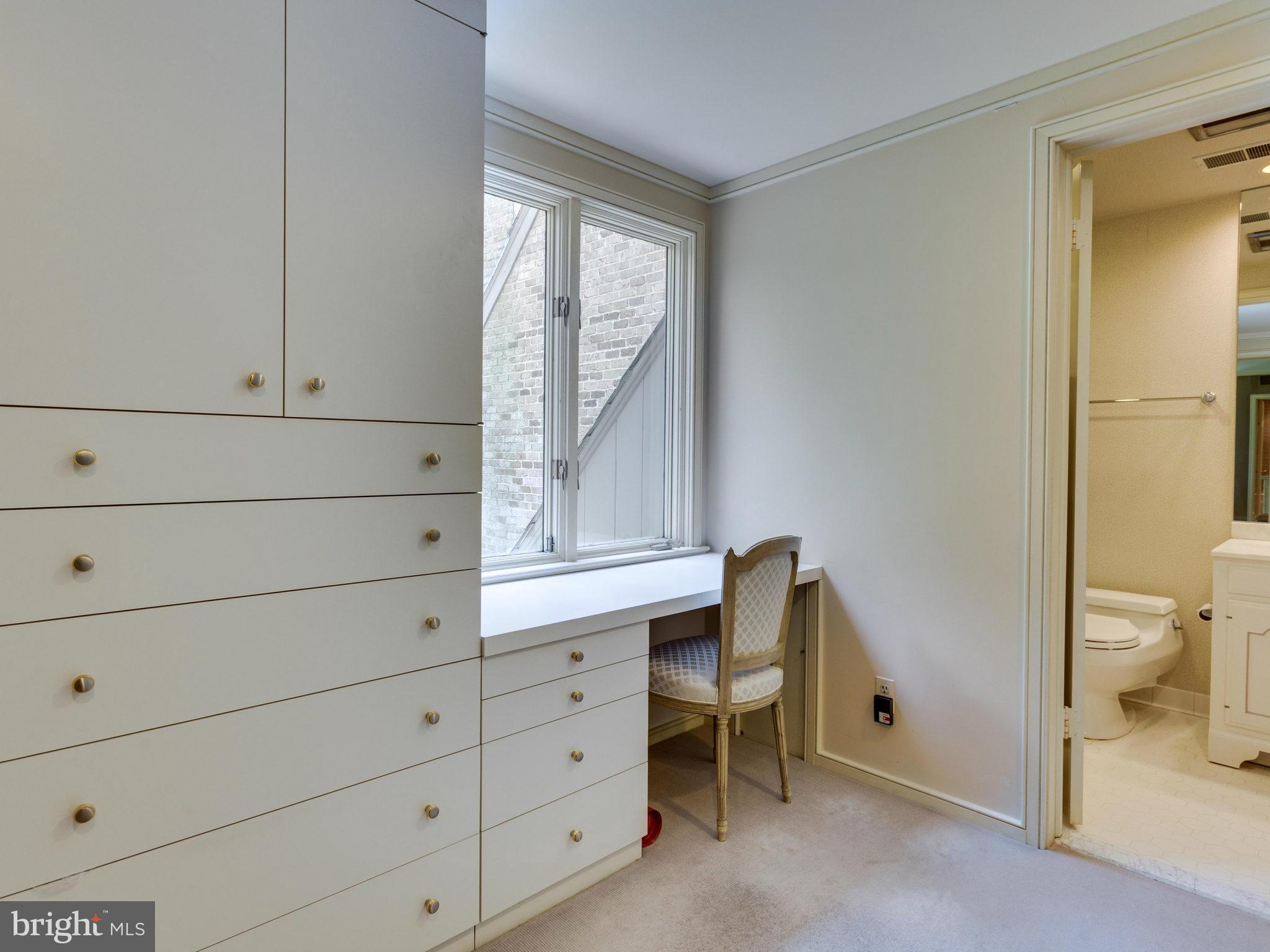 706 Belgrove Road McLean, VA 22101 - Photo 17 of 30 Interior (General)
