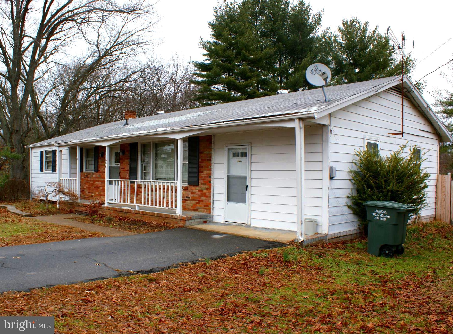 608 Truslow Road Fredericksburg, VA 22406 - Photo 21 of 21 Exterior (Front)