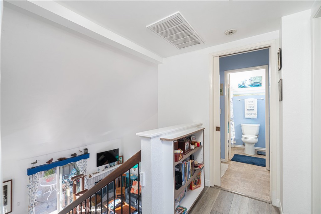 2053 Meadow View Lane Costa Mesa, CA 92627 - Photo 31 of 44