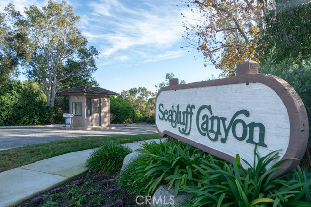 2053 Meadow View Lane Costa Mesa, CA 92627 - Photo 40 of 44