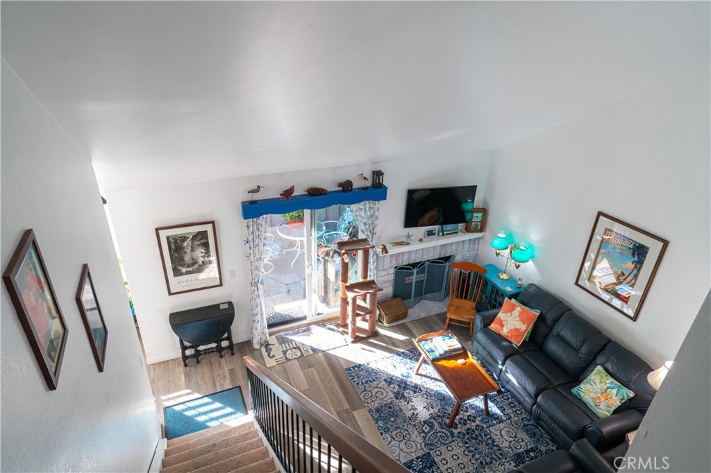 2053 Meadow View Lane Costa Mesa, CA 92627 - Photo 9 of 44