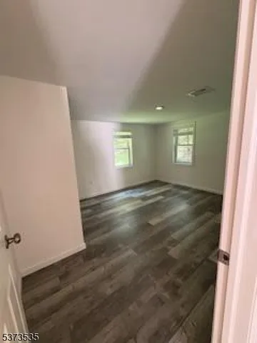 $2,700 | 17 Eastbrook Lane, Newton, NJ 07860