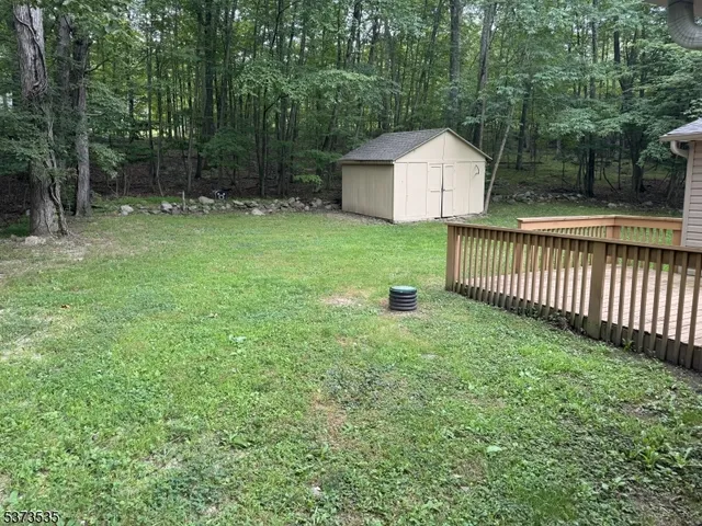 $2,700 | 17 Eastbrook Lane, Newton, NJ 07860