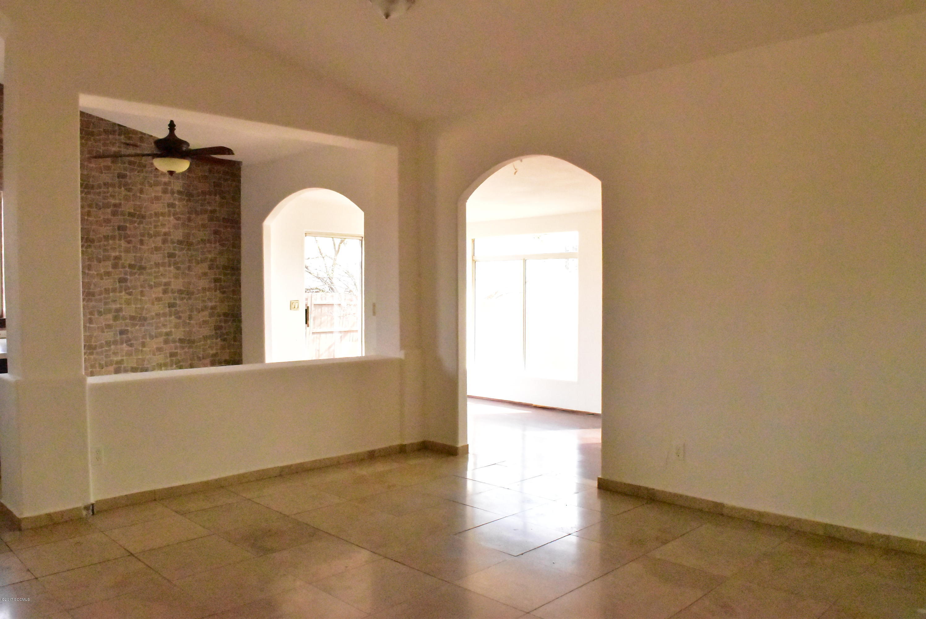 513 Avenida Papalote Rio Rico, AZ 85648 - Photo 2 of 10