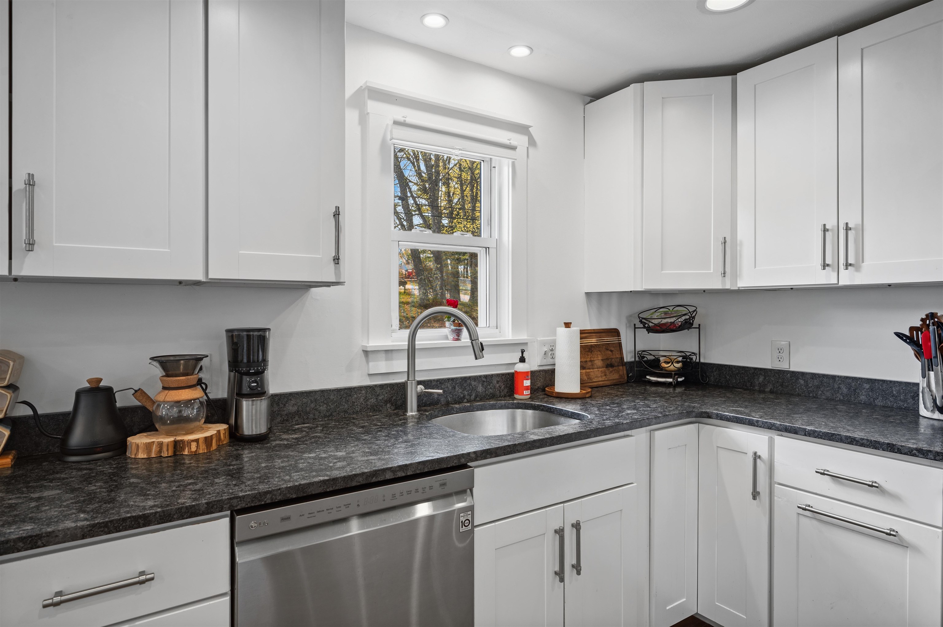 80 Stackpole Road Somersworth, NH 03878 - Photo 13 of 45 Gallery Image 13