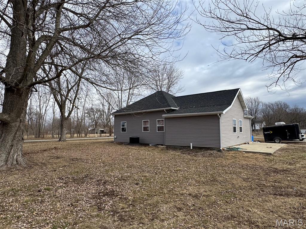 843 Monroe Street Witt, IL 62094 - Photo 27 of 28