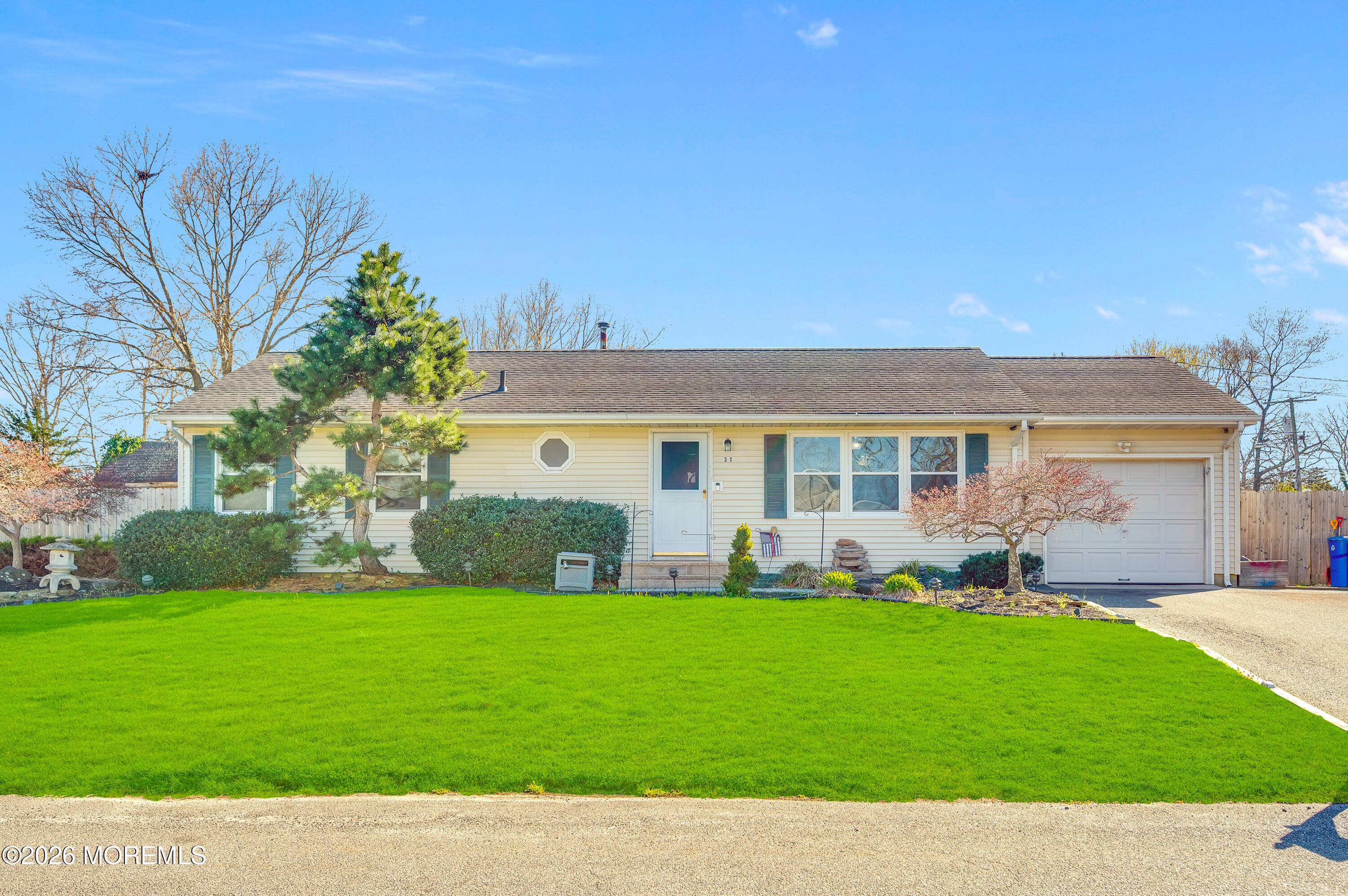 31 Titanic Road Forked River, NJ 08731 - Photo 2 of 37 Front 8