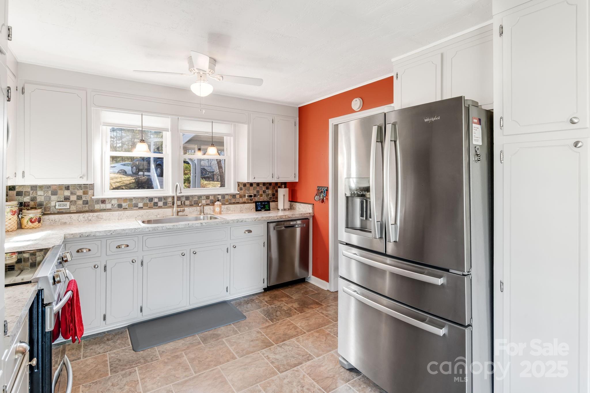 106 Pressley Road Canton, NC 28716 - Photo 14 of 42