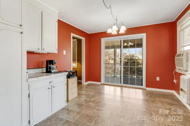 $379,900 | 106 Pressley Road, Canton, NC 28716