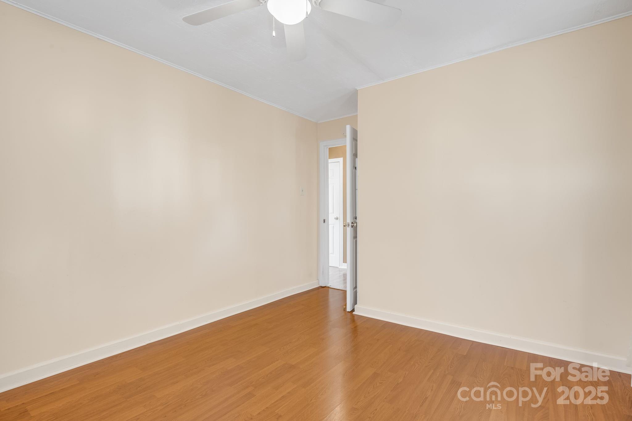 106 Pressley Road Canton, NC 28716 - Photo 22 of 42