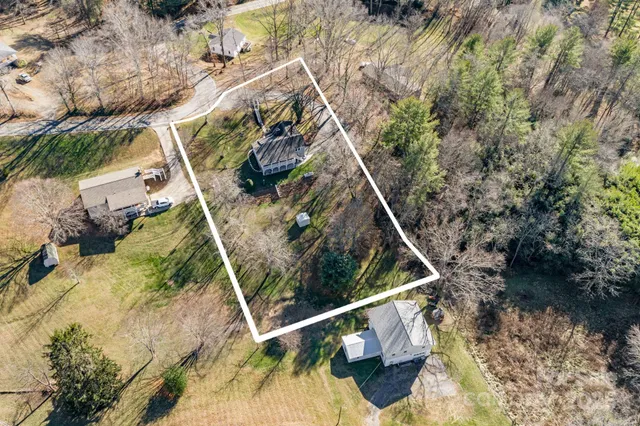 $379,900 | 106 Pressley Road, Canton, NC 28716