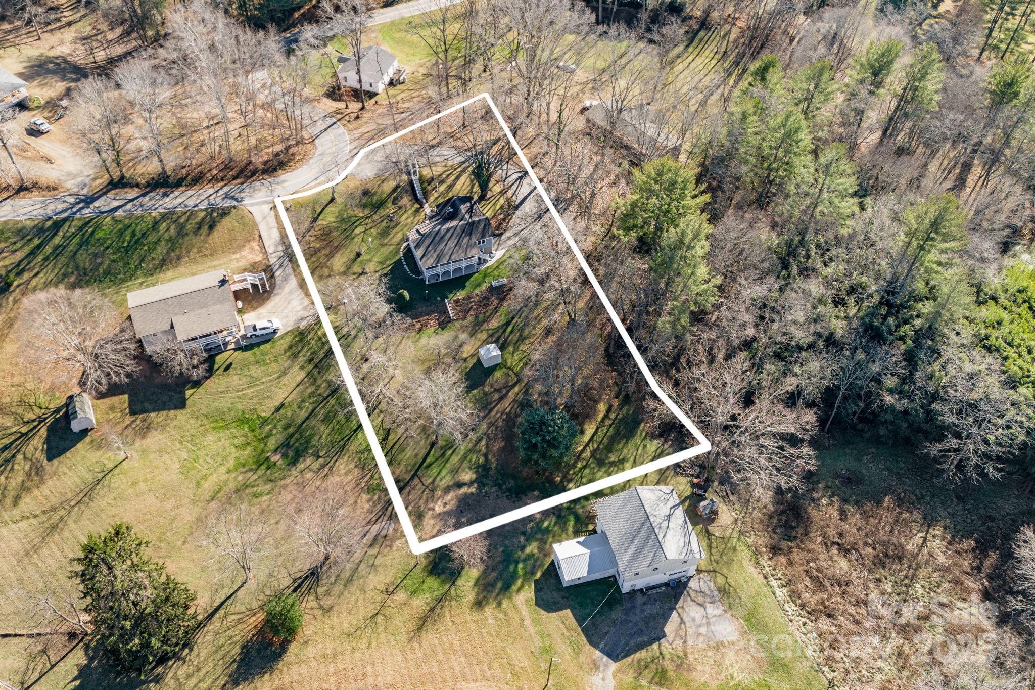 106 Pressley Road Canton, NC 28716 - Photo 3 of 42