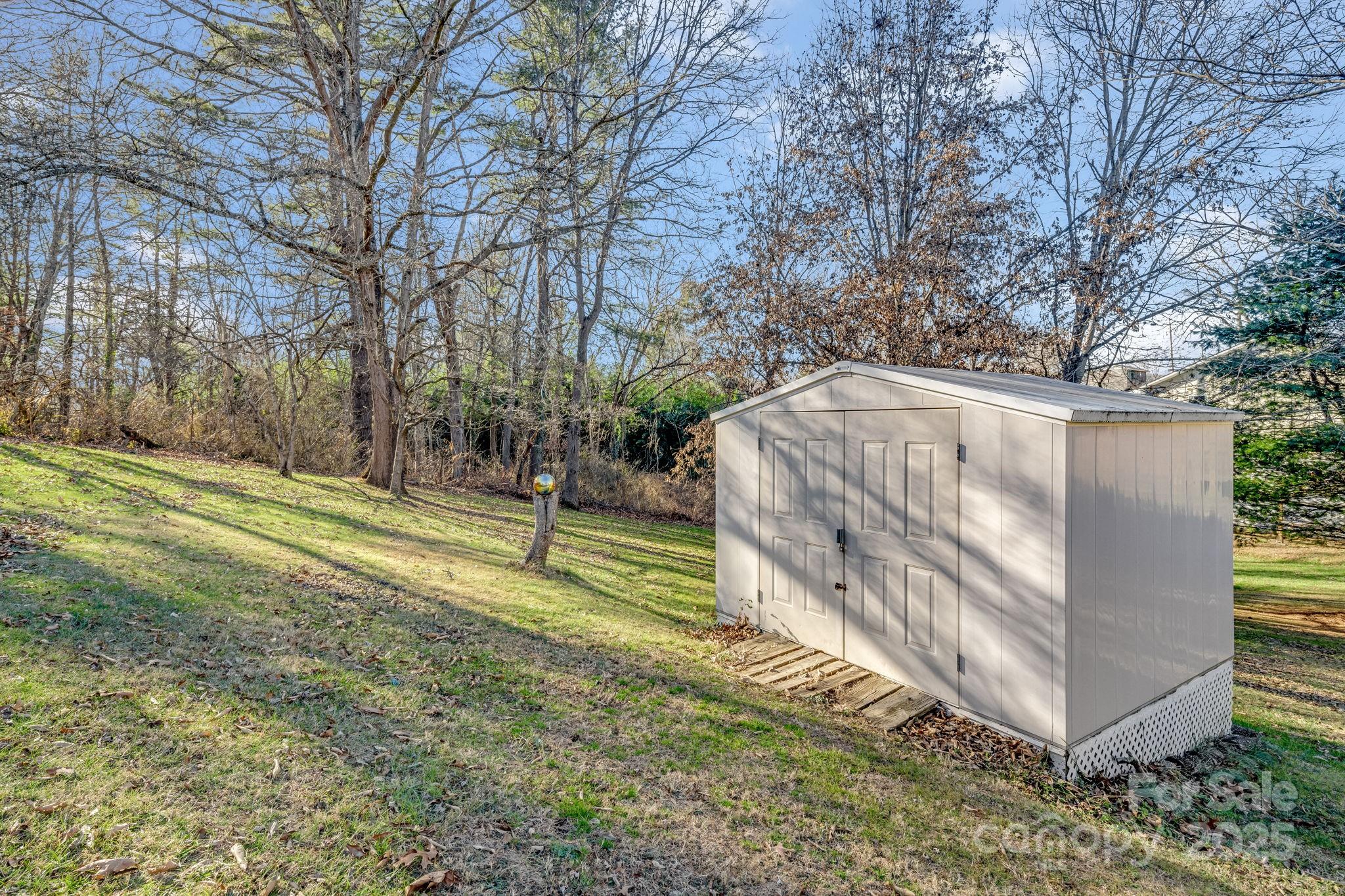 106 Pressley Road Canton, NC 28716 - Photo 34 of 42