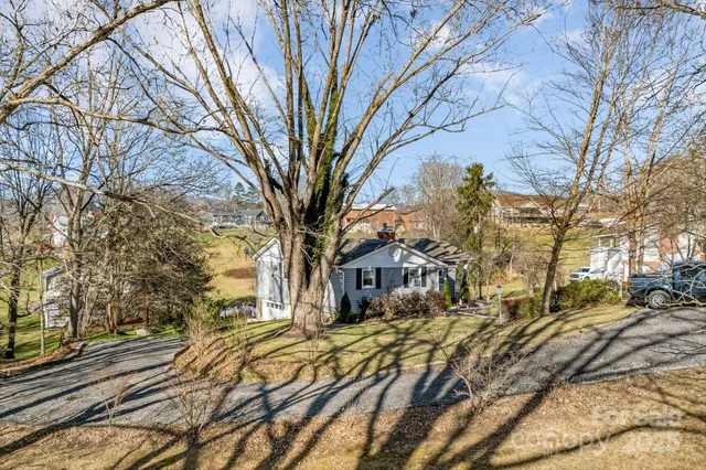 $379,900 | 106 Pressley Road, Canton, NC 28716