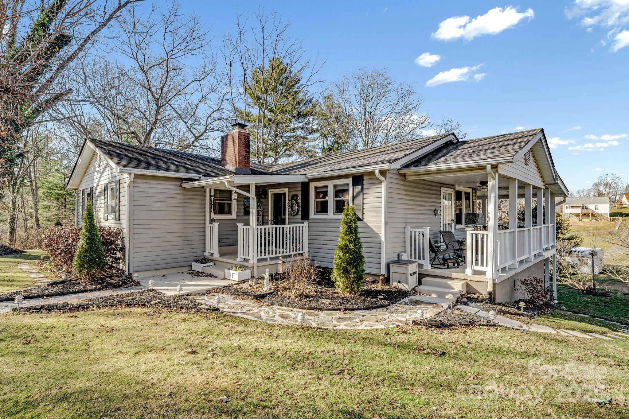 106 Pressley Road Canton, NC 28716 - Photo 6 of 42