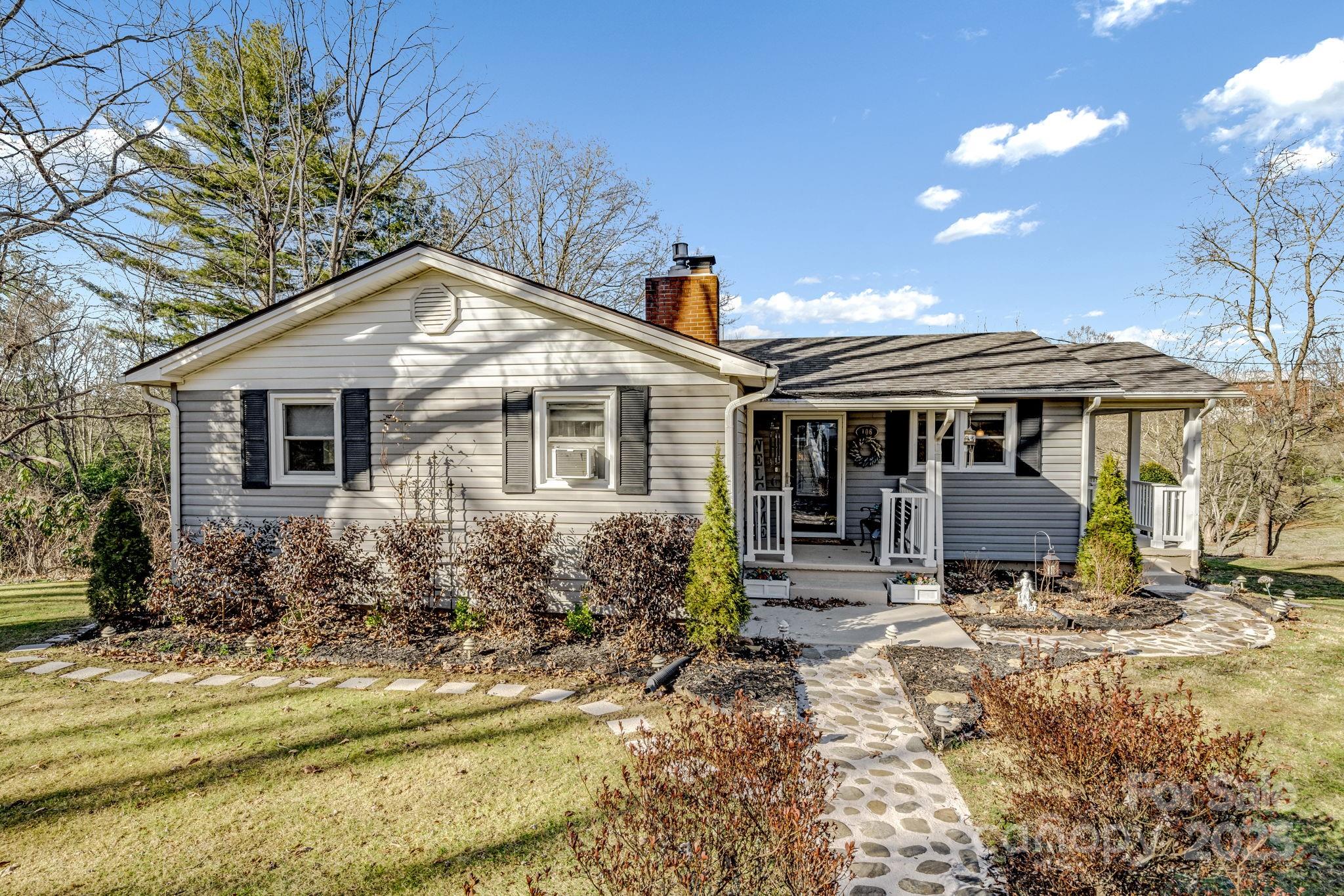 106 Pressley Road Canton, NC 28716 - Photo 7 of 42