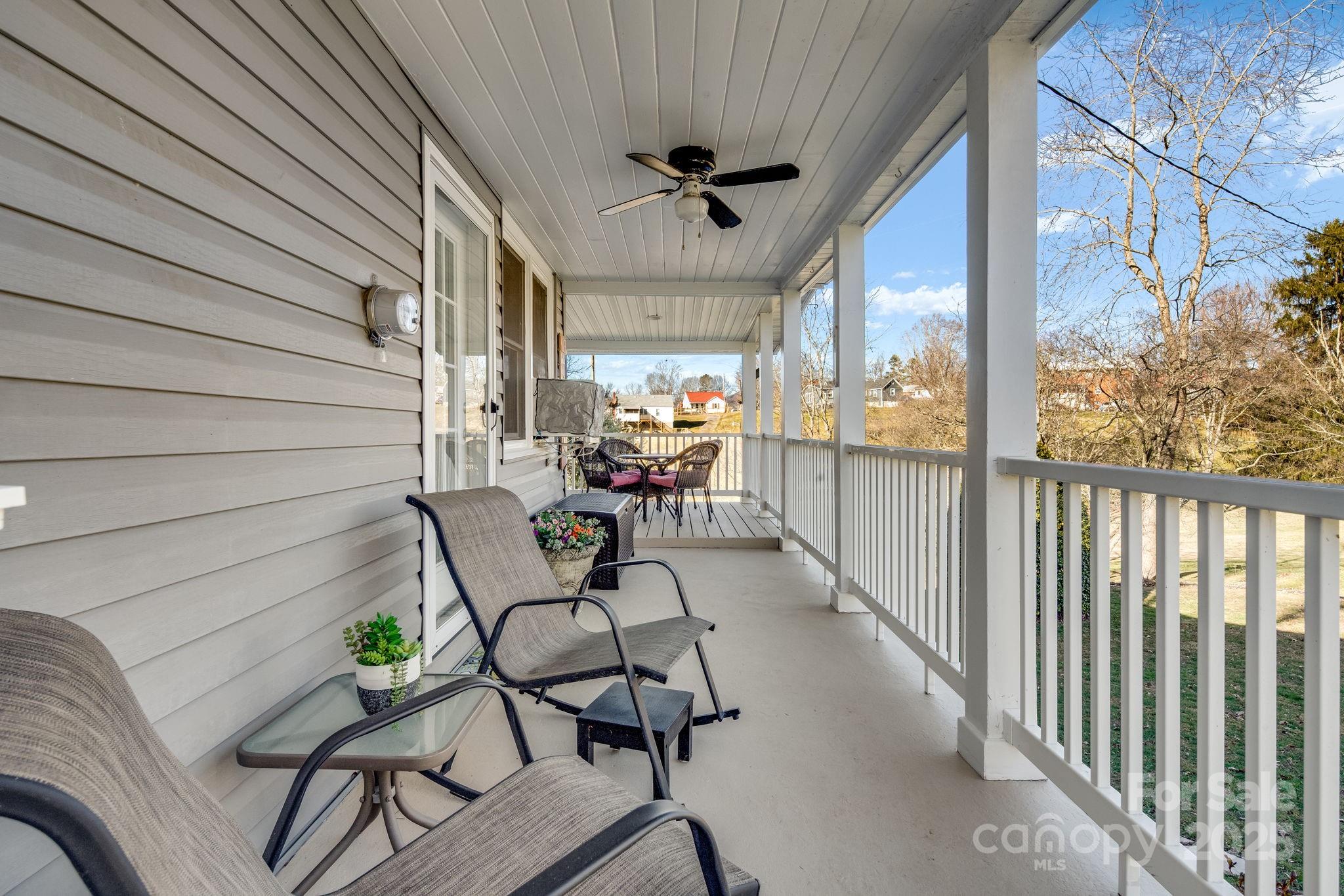 106 Pressley Road Canton, NC 28716 - Photo 8 of 42