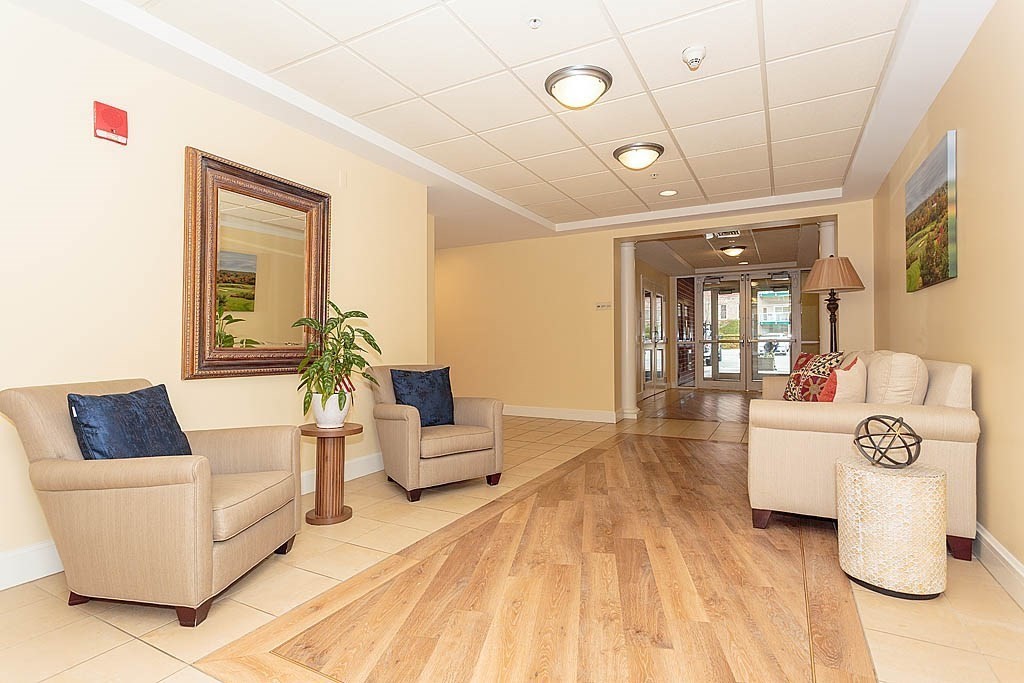 38 Village Road, Unit 103 Middleton, MA 01949 - Photo 4 of 35