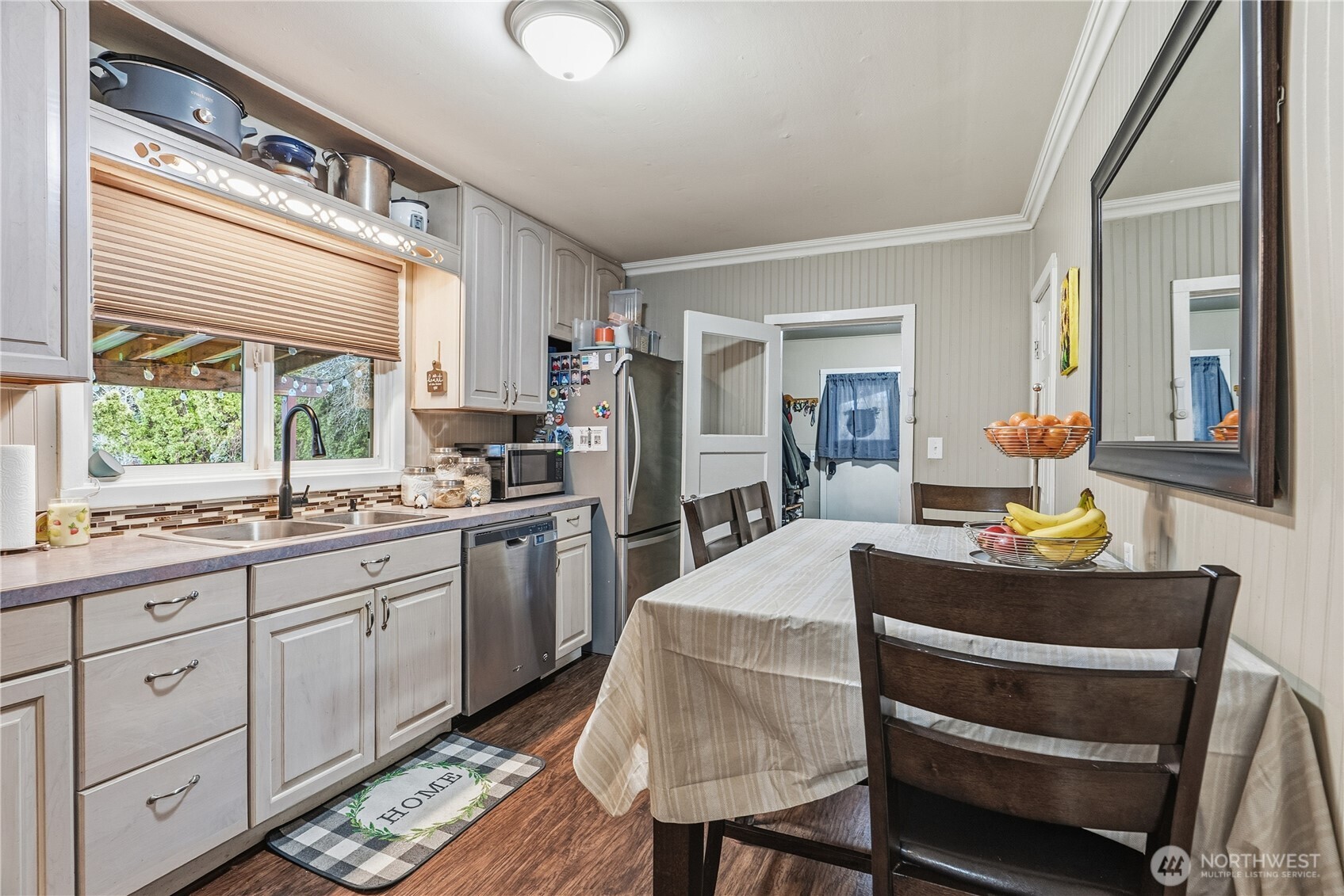 2201 Holcomb Loop Road Kelso, WA 98626 - Photo 11 of 22 Gallery Image 11