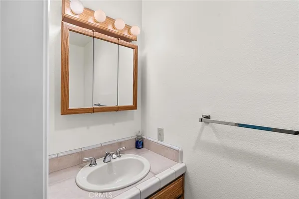 $565,000 | 26 Regal Way, Oroville, CA 95966