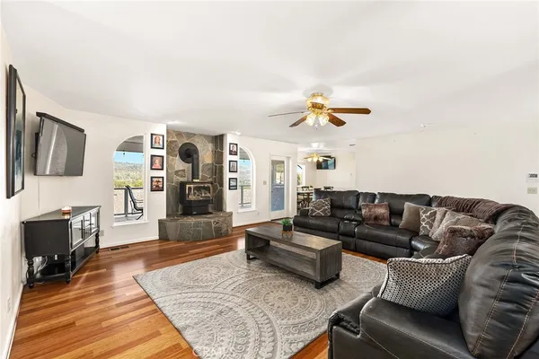 $565,000 | 26 Regal Way, Oroville, CA 95966