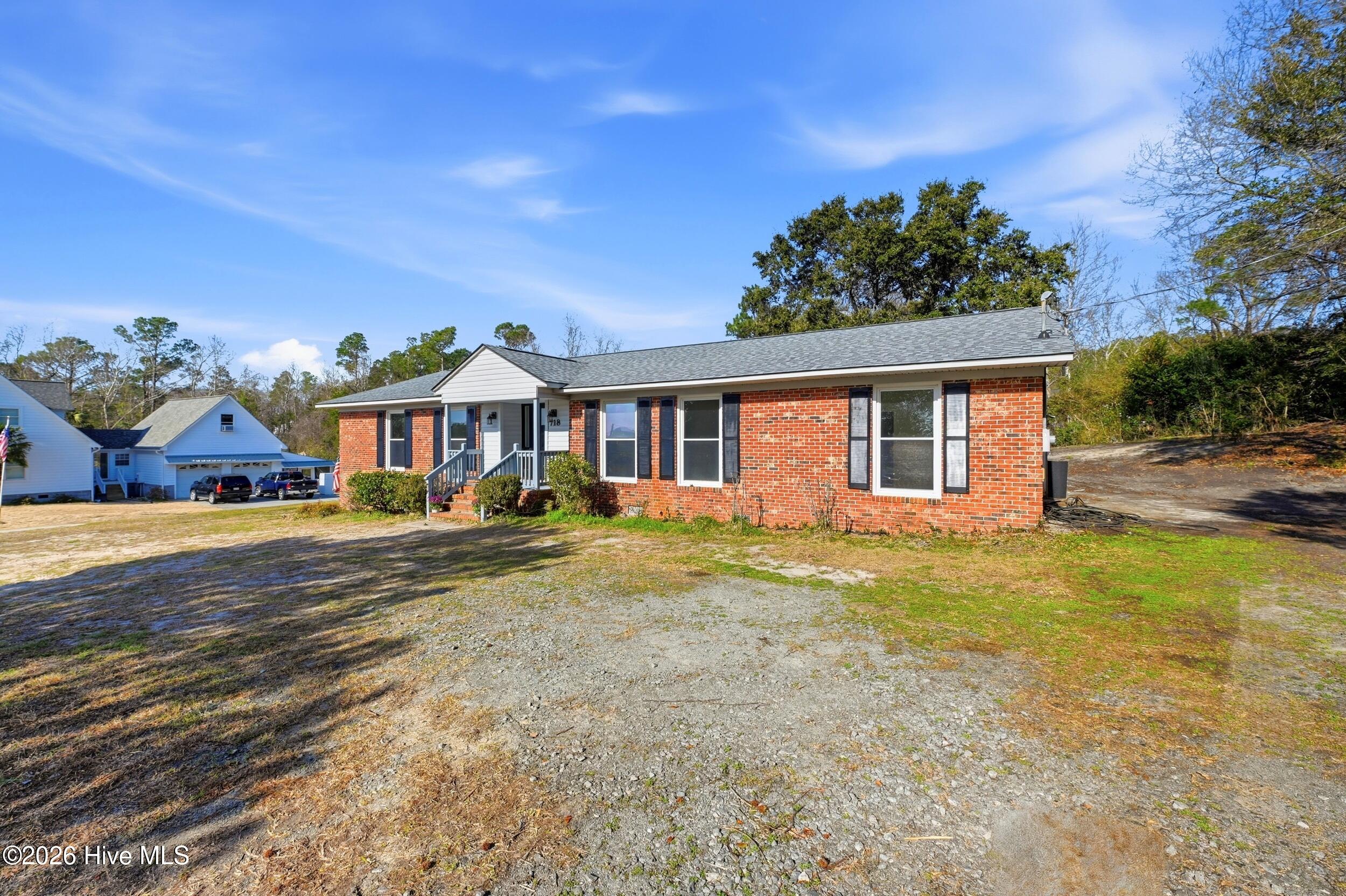 718 Hughes Road Hampstead, NC 28443 - Photo 2 of 48 2_718_hughes_rd_002