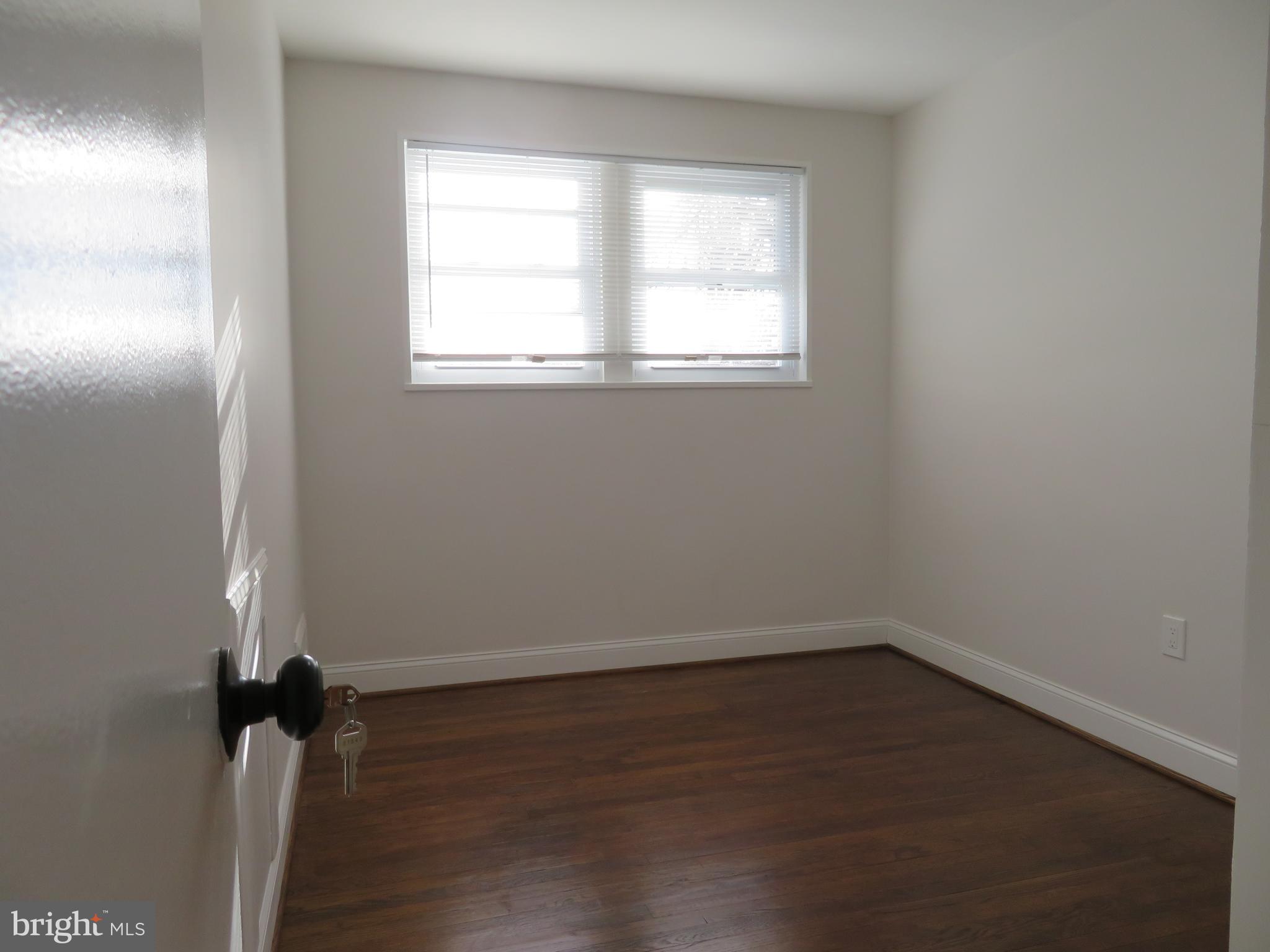 1325 Ray Road Hyattsville, MD 20782 - Photo 11 of 55 UPPER LEVEL 1-BEDROOM