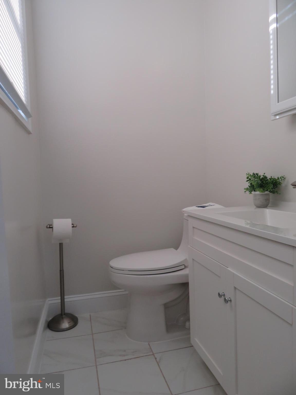 1325 Ray Road Hyattsville, MD 20782 - Photo 21 of 55 UPPER LEVEL MASTER BATHROOM