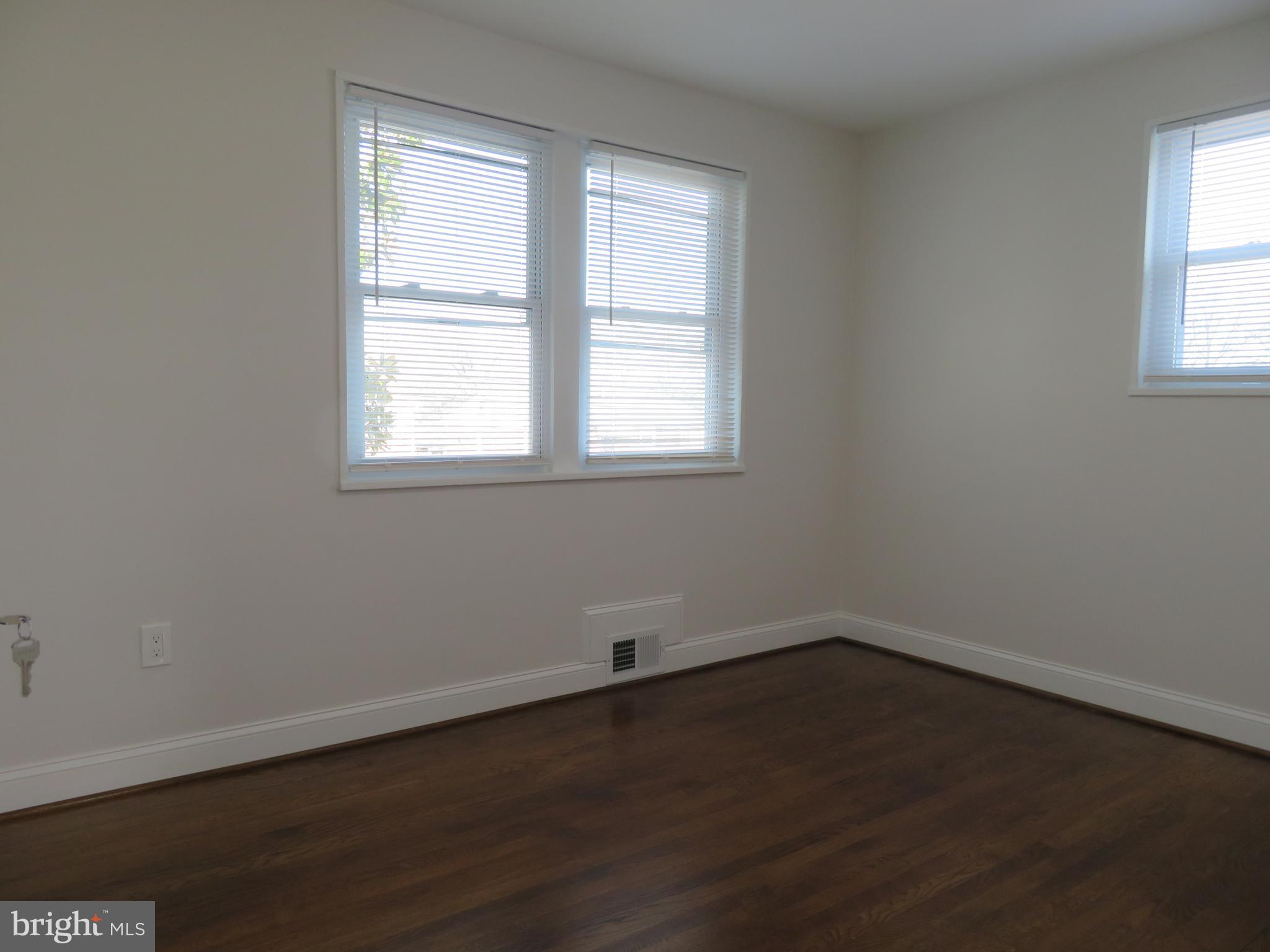 1325 Ray Road Hyattsville, MD 20782 - Photo 24 of 55 UPPER LEVEL 4-BEDROOM