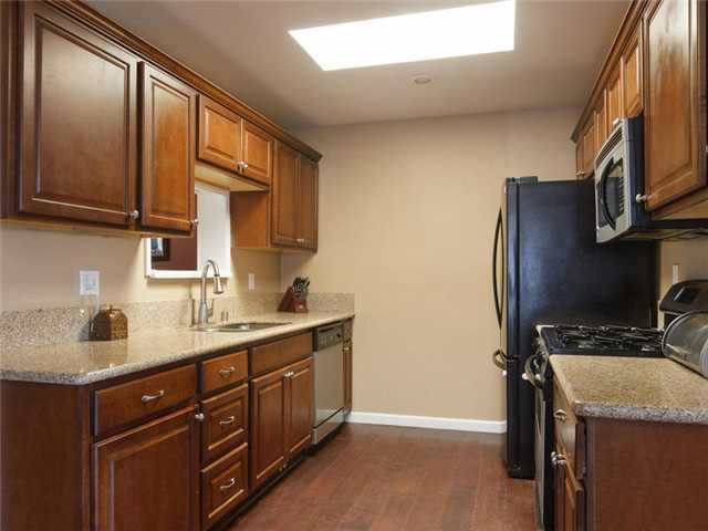 819 Broadview Street Spring Valley, CA 91977 - Photo 4 of 16 Gallery Image 4