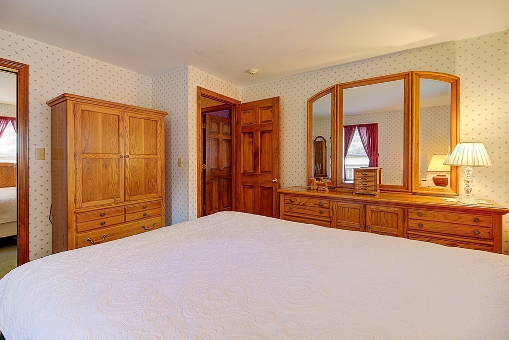 29 Beagle Club Road Attleboro, MA 02703 - Photo 14 of 26 Gallery Image 14