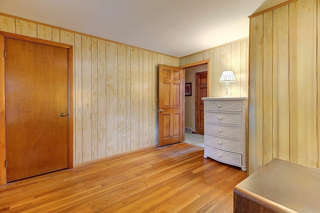 29 Beagle Club Road Attleboro, MA 02703 - Photo 18 of 26 Gallery Image 18