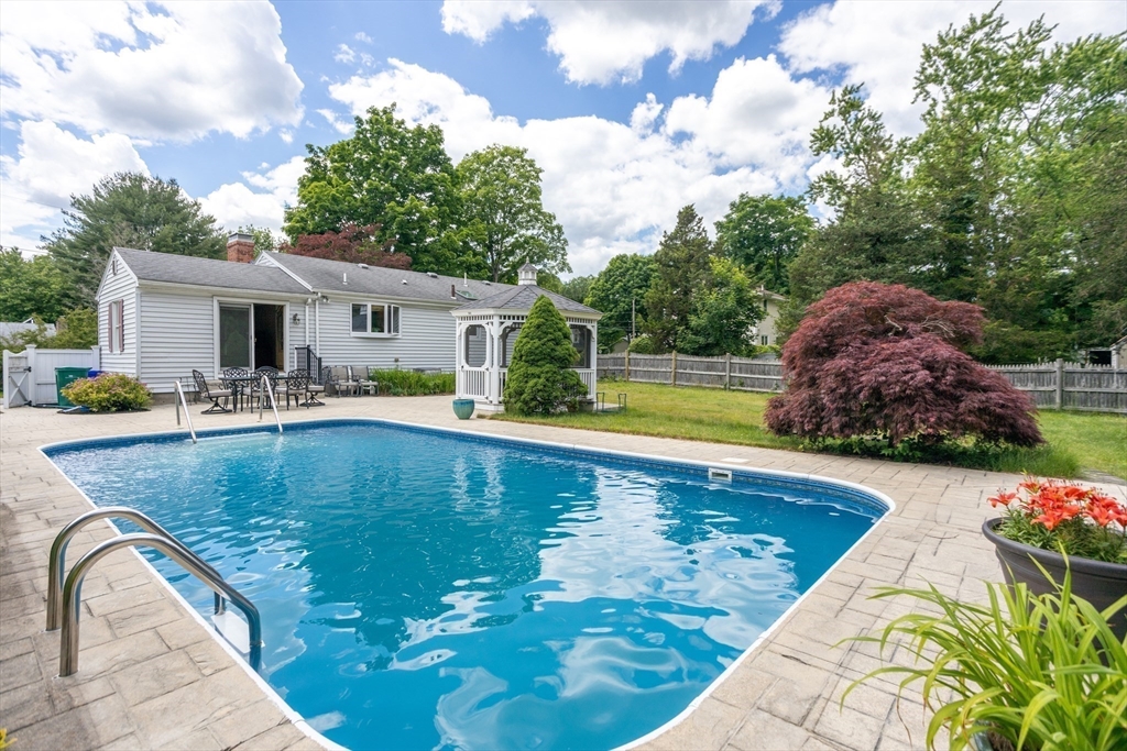 29 Beagle Club Road Attleboro, MA 02703 - Photo 22 of 26 Gallery Image 22