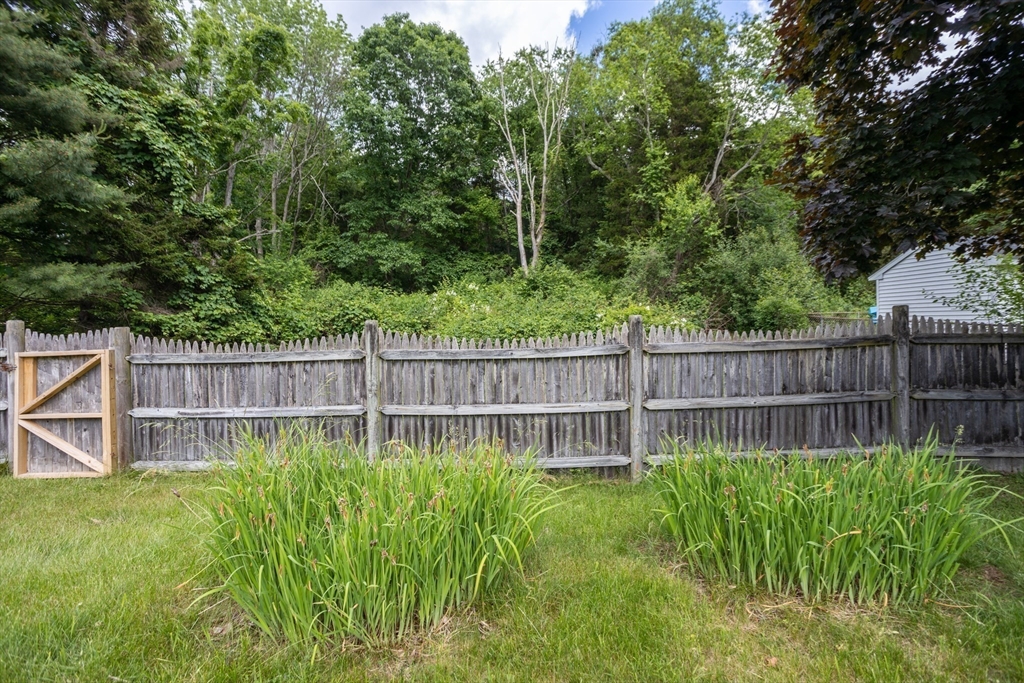 29 Beagle Club Road Attleboro, MA 02703 - Photo 24 of 26 Gallery Image 24