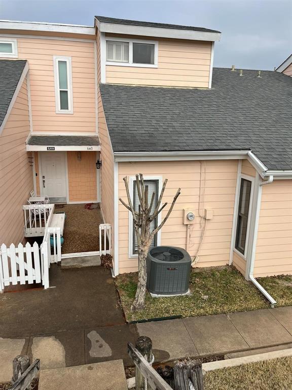 640 Harbor Drive Azle, TX 76020 - Photo 2 of 33 a view of house with outdoor space