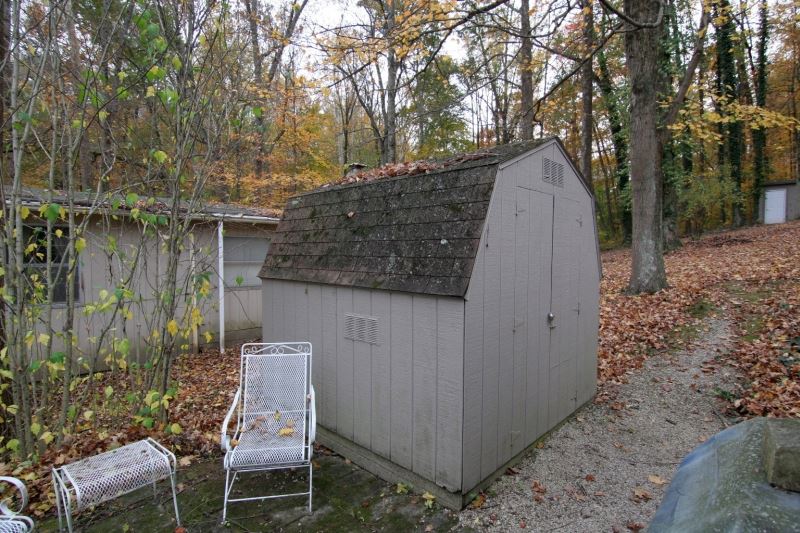 1163 North Idlewild Lake Road Jasper, IN 47546 - Photo 7 of 22 Gallery Image 7