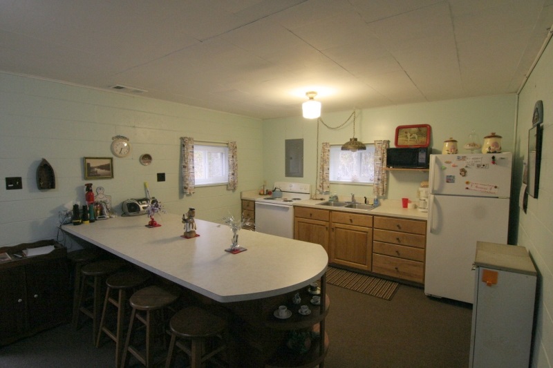 1163 North Idlewild Lake Road Jasper, IN 47546 - Photo 9 of 22 Gallery Image 9